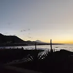 Columbus Playa 蓬达德尔伊达尔戈